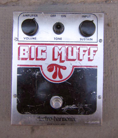 1977_Electro-Harmonix_Big_Muff_Pi.jpg